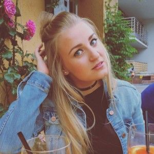 Meet your Posher, Ava chen